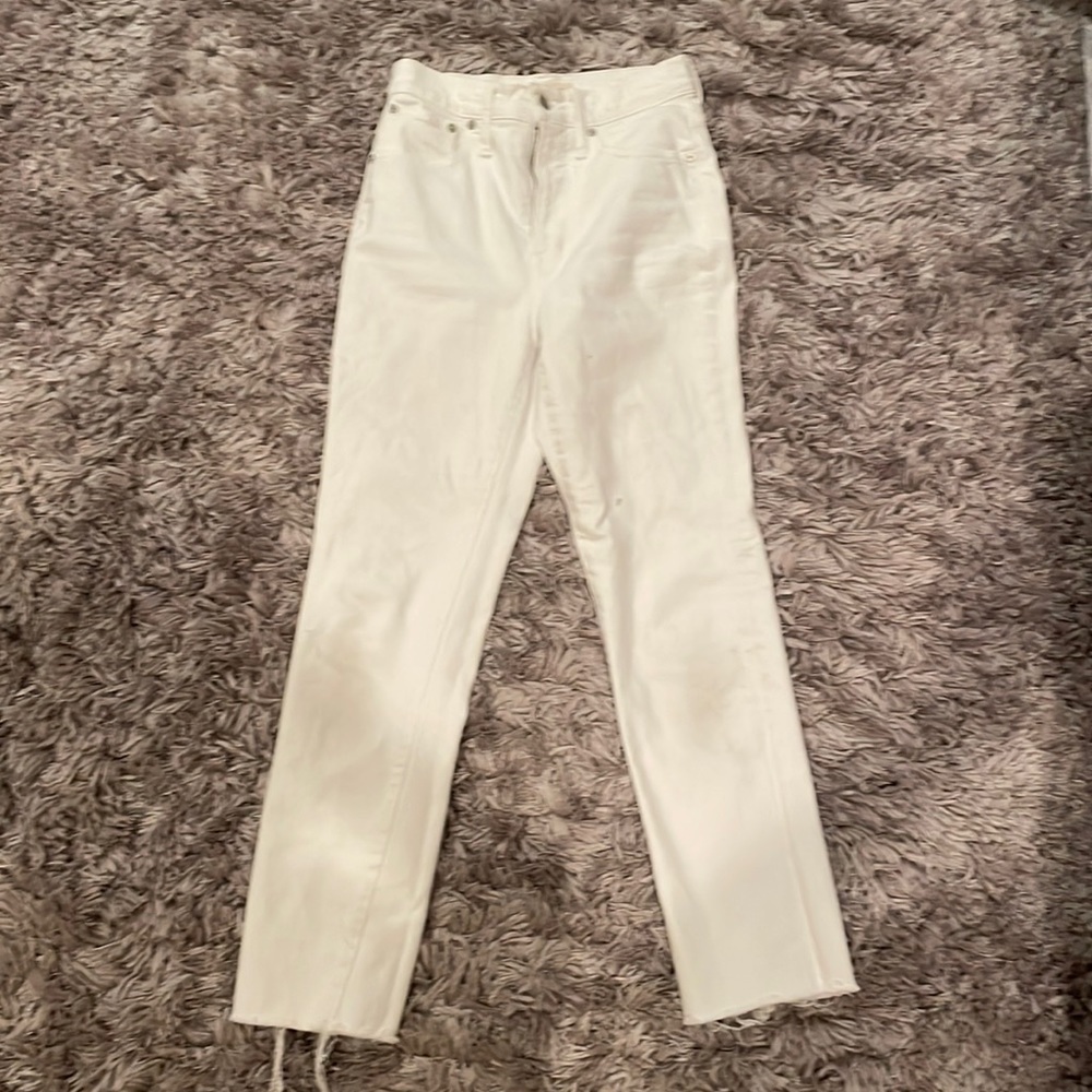 White madewell jeans! Super cute!